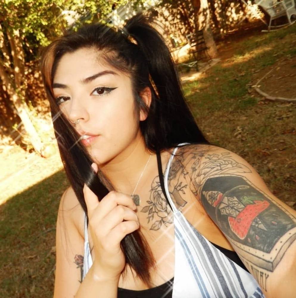 Meet your Posher, Alexandria